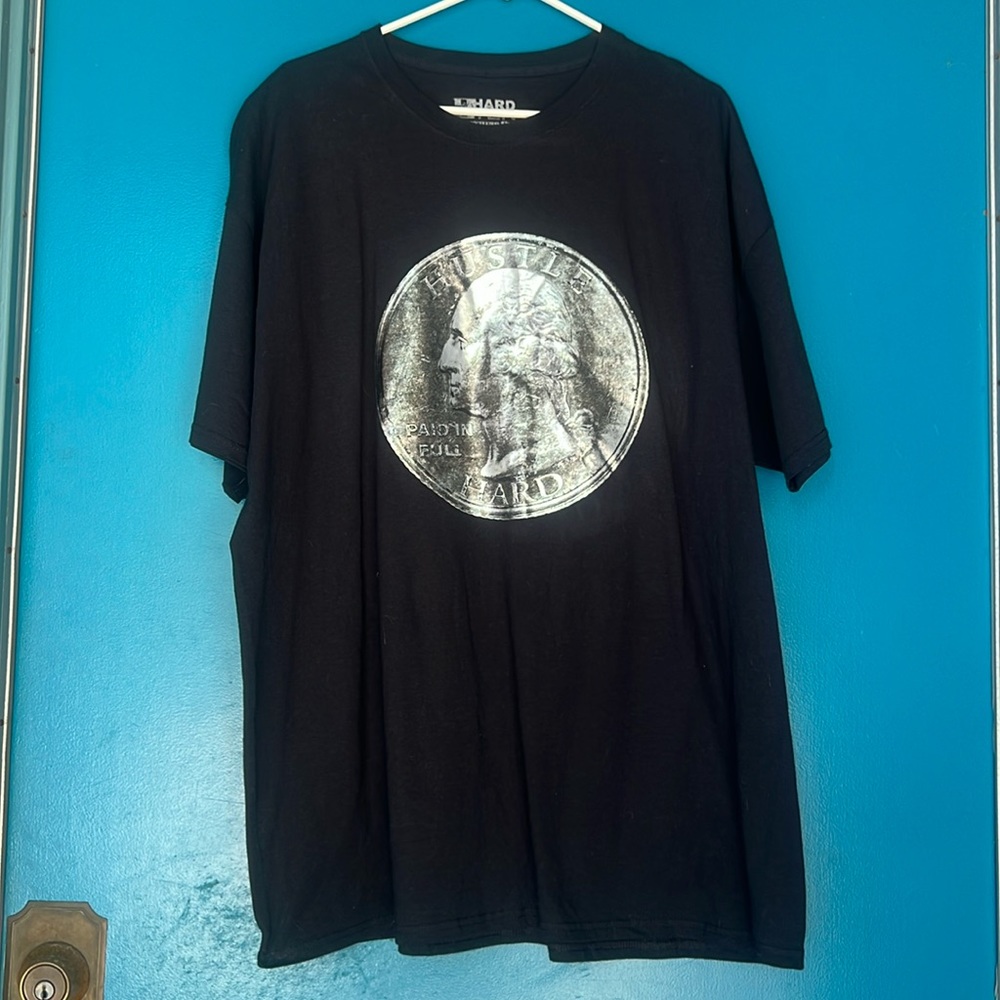 XXL hustle hard shirt, brand new without tags